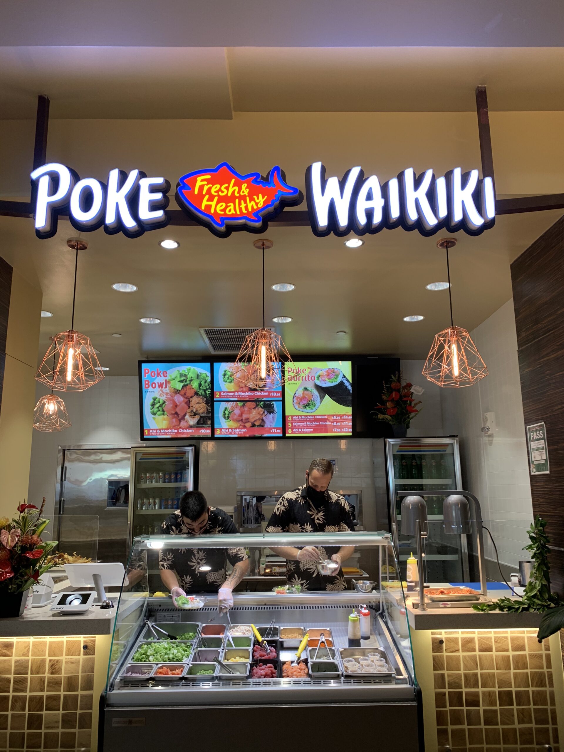 Poke Waikiki opens at Royal Hawaiian Center Hawaii Grinds